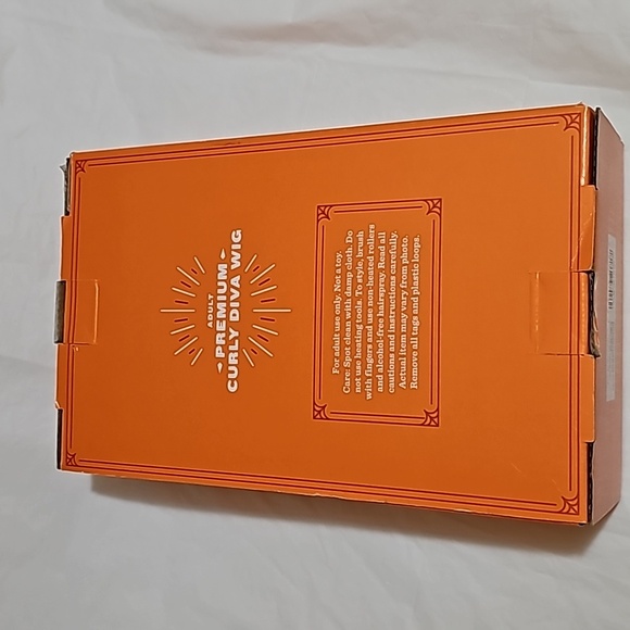 Hyde and Eek Adult Premium Curly Diva Wig OSFM White - Picture 3 of 15